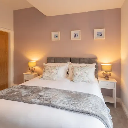 Host & - Bay View House Vakantiehuis Grange-over-Sands