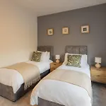 Host & - Bay View House