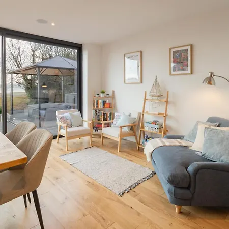 Host & - Bay View House Holiday home