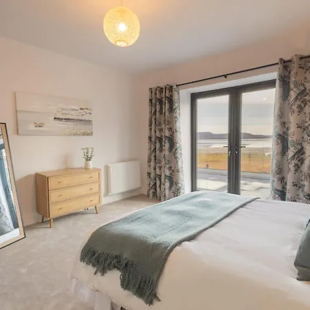 Host & - Bay View House Vakantiehuis