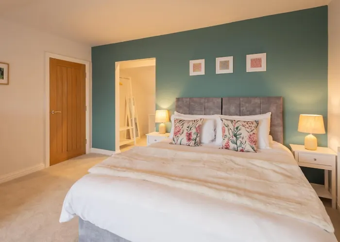 Host & - Bay View House