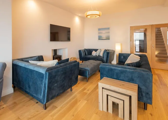 Host & - Bay View House *