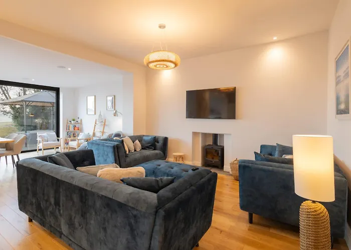 Host & - Bay View House *